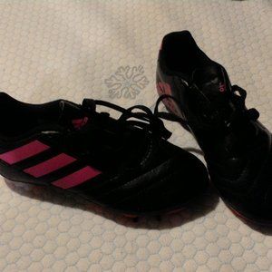 Adidas girl's cleat's